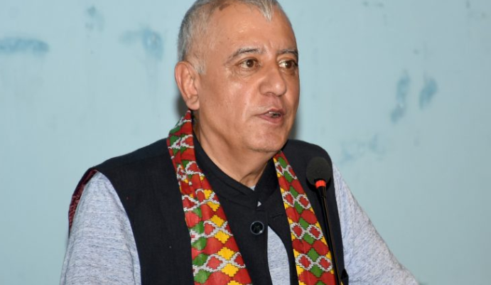सामान्य खटपट भएपनि अहिले नै सरकार परिवर्तनको सम्भावना छैनः कोइराला